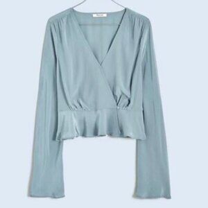 NWT Madewell Light Blue Viscose Crepe Bell-Sleeve Faux Wrap Top Blouse Button